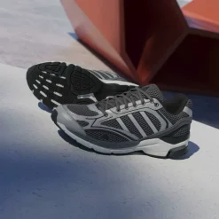 Adidas Spiritain 2000