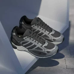 Adidas Spiritain 2000
