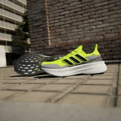Adidas ULTRABOOST 5 Sn52