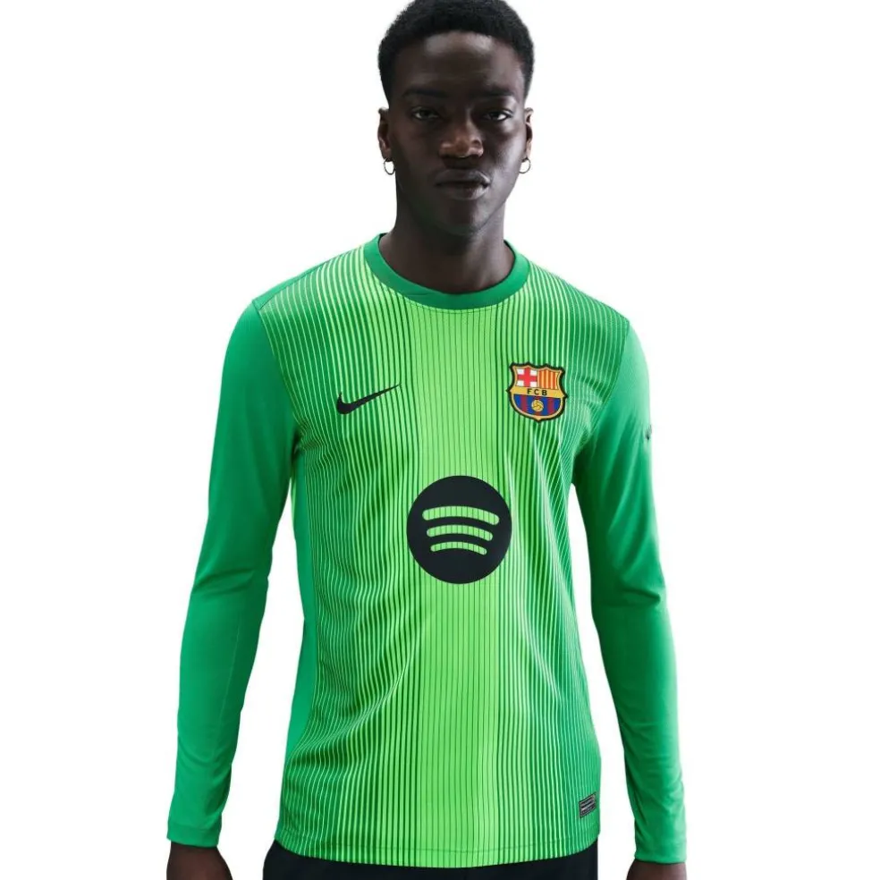 Barcelona Long Sleeve Goalkeeper Shirt 2025 2026 Mens