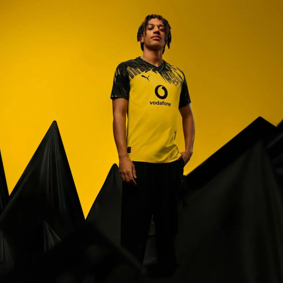 Borussia Dortmund Home Shirt 2025 2026 Adults