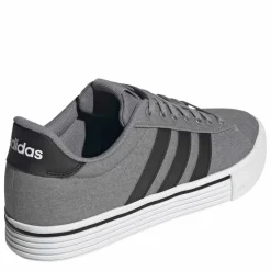 Daily 4.0 Shoes Adults