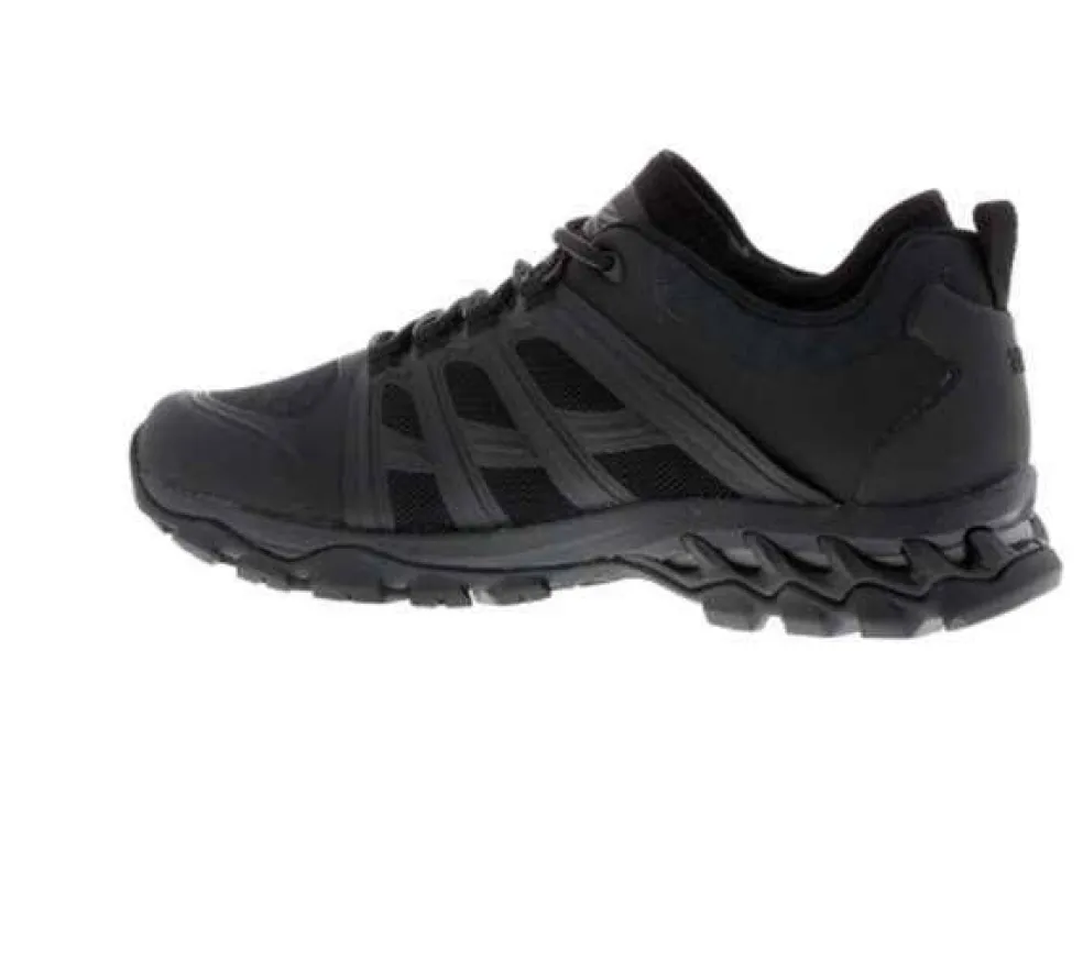 Dominator Waterproof Walking Shoes Mens