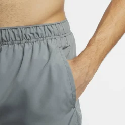 Dri-FIT Challenger Mens 7 Unlined Versatile Shorts