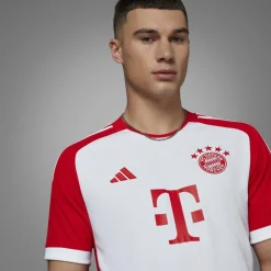 FC Bayern Authentic Kit 2023 2024 Adults