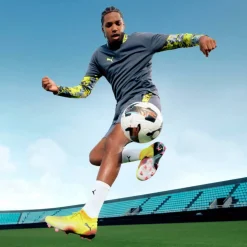 Future 8 Ultimate Adults Firm Ground Football Boots