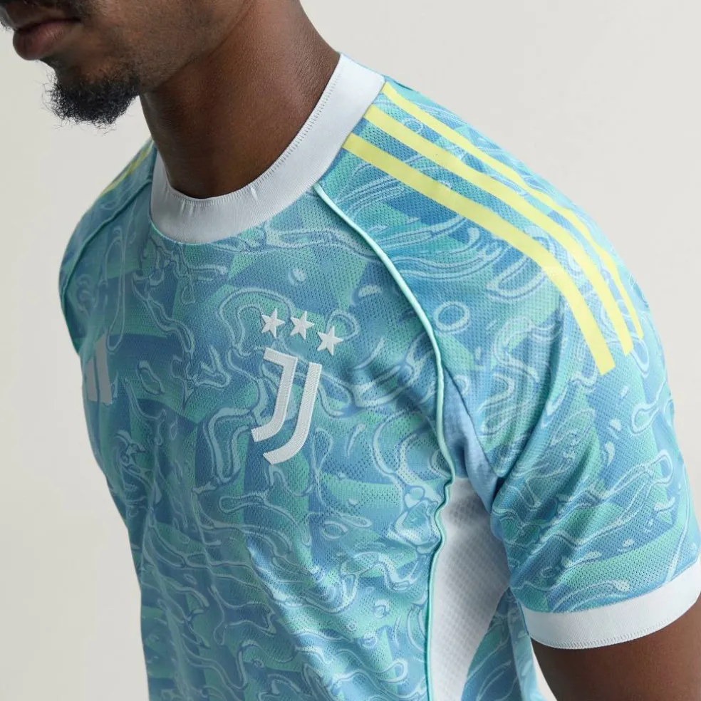 Juventus Authentic Away Shirt 2025 2026 Adults