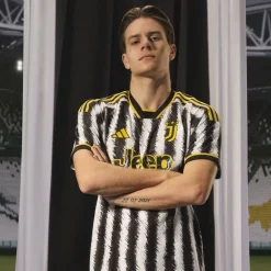 Juventus Authentic Home Shirt 2023 2024 Adults