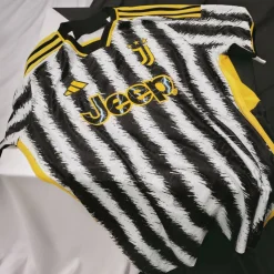 Juventus Authentic Home Shirt 2023 2024 Adults
