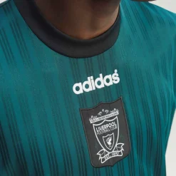 Liverpool 1995 T-Shirt Adults