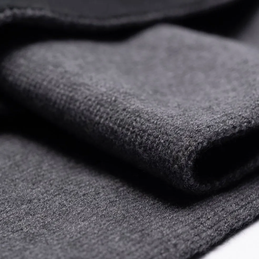 Men's Black Knitted Midweight Scarf