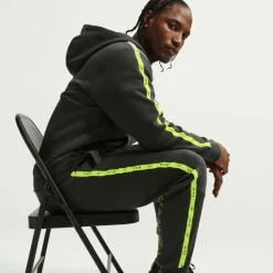 Men's Closed Hem Fleece Joggers