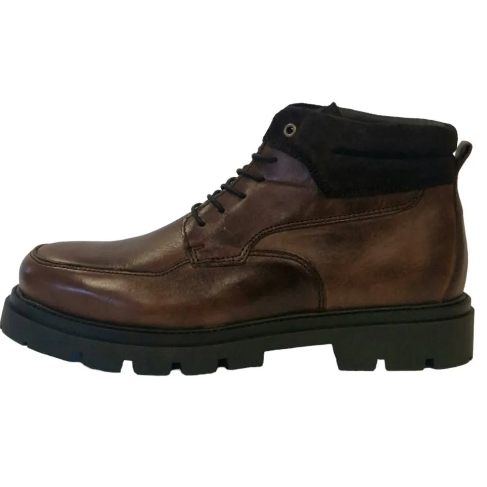 Men's Hiker Rugged Boots
