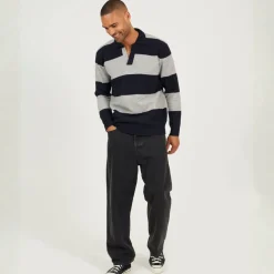 Mens Knitted V-Neck Striped Jumper