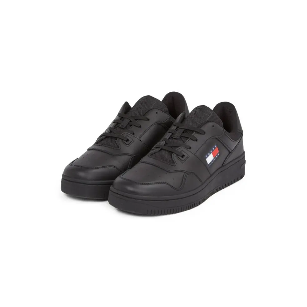Men's Low-Top Trainers