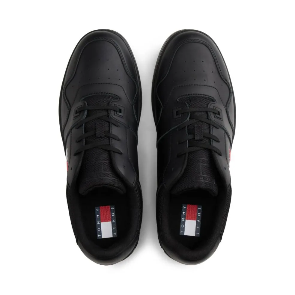 Men's Low-Top Trainers
