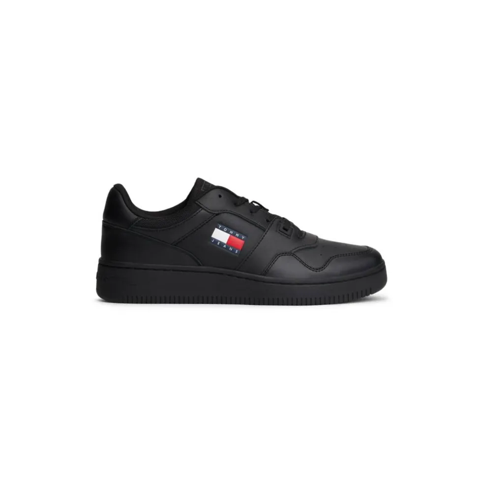 Men's Low-Top Trainers