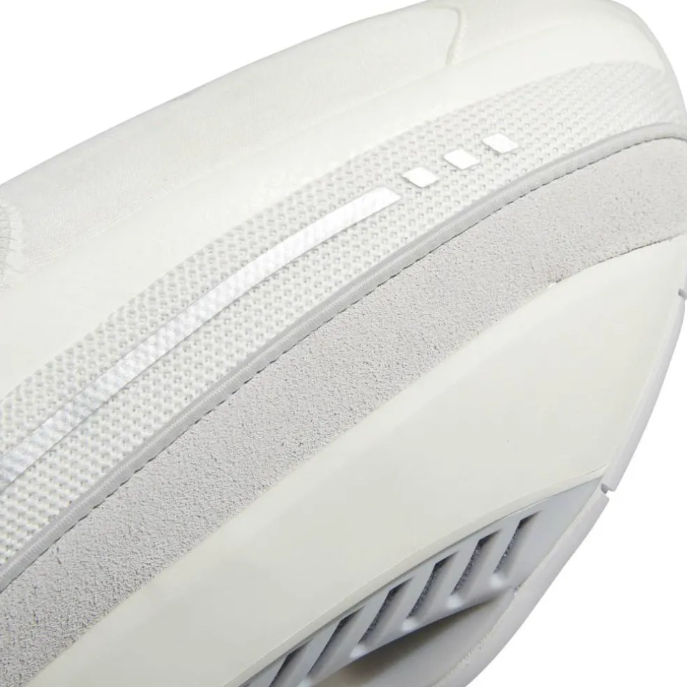 Men's Mad Infinity Basketball Trainers