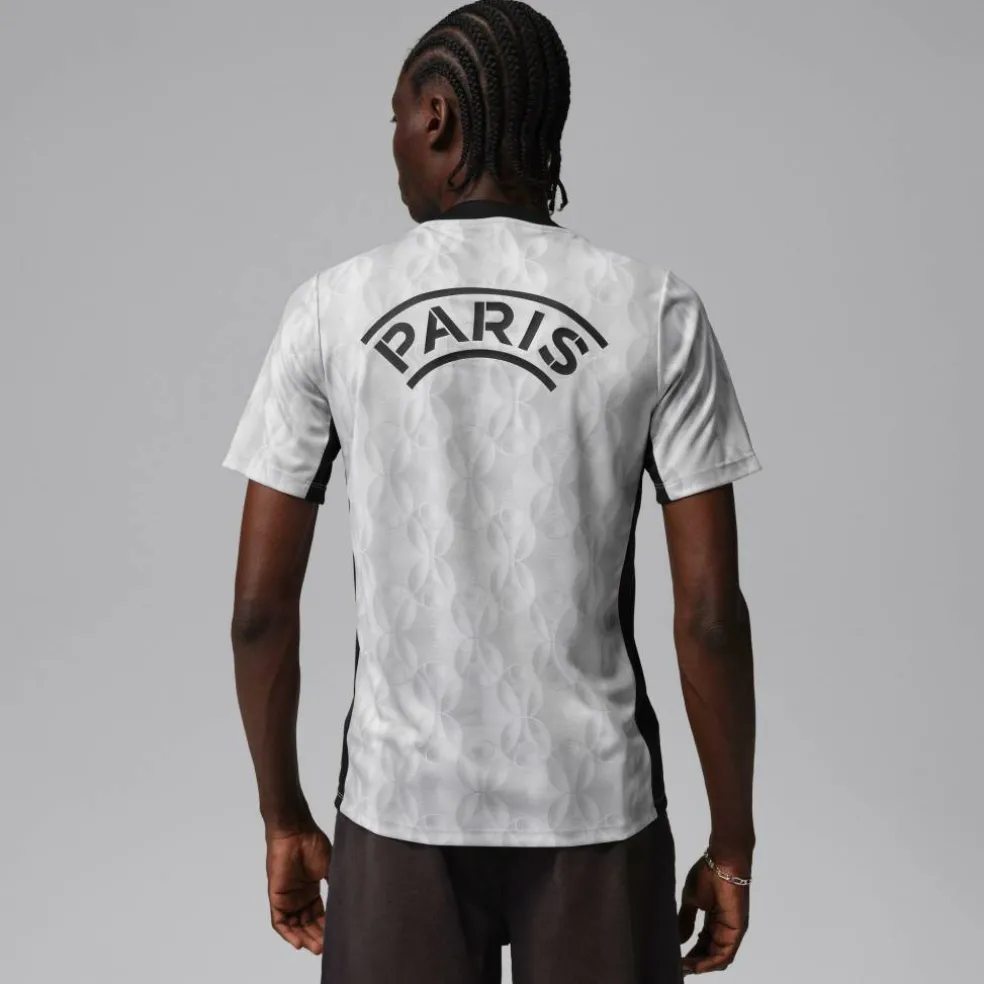 Men's Paris Saint Germain Licensed Short Sleeve T-Shirt