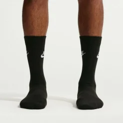 3 Pack of Essential Crew Socks