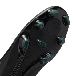 Phantom Luna II Club Firm Ground Football Boots