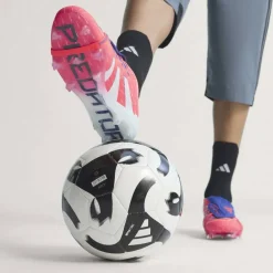 Predator Elite Fold-Over Tongue Firm Ground Football Boots