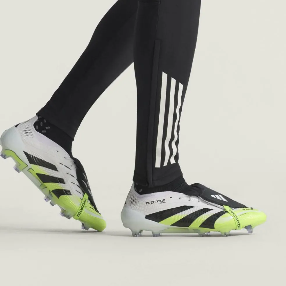 Predator Elite Fold-Over Tongue Firm Ground Football Boots