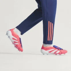 Predator Elite Fold-Over Tongue Firm Ground Football Boots