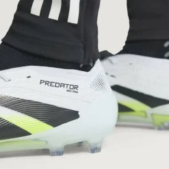 Predator Elite Fold-Over Tongue Firm Ground Football Boots