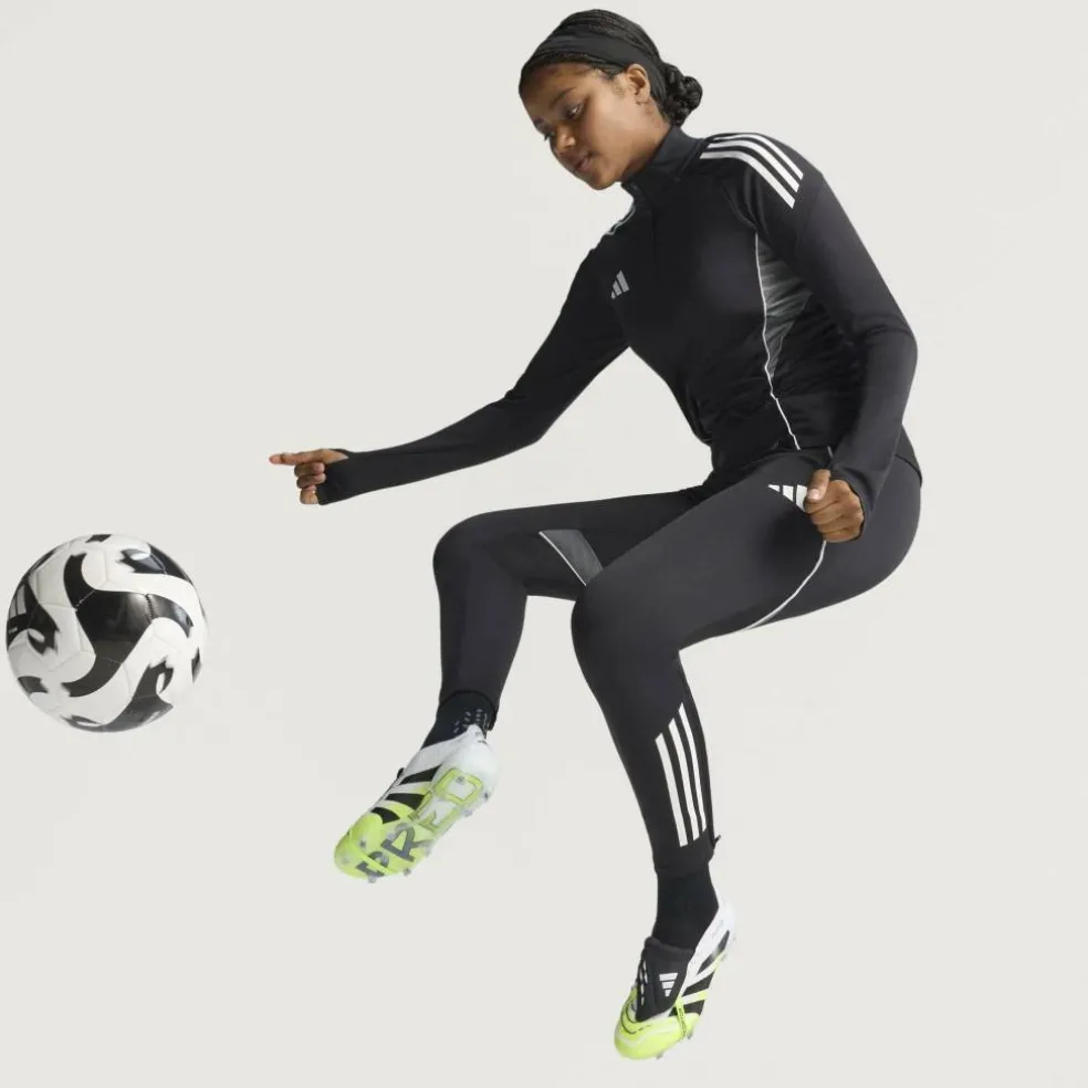 Predator Elite Fold-Over Tongue Firm Ground Football Boots