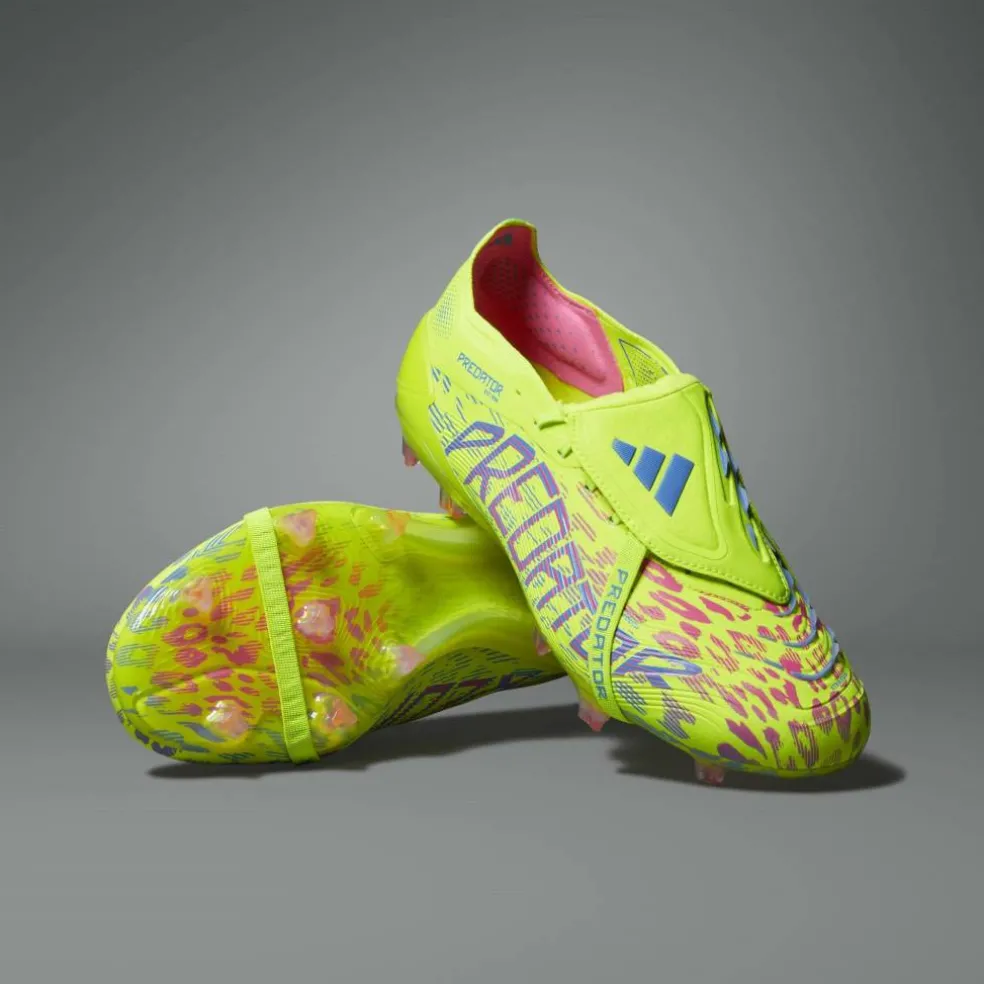 Predator Elite Fold-Over Tongue Firm Ground Football Boots