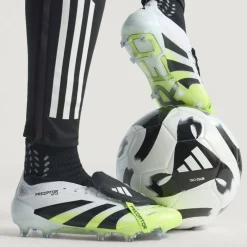 Predator Elite Fold-Over Tongue Firm Ground Football Boots