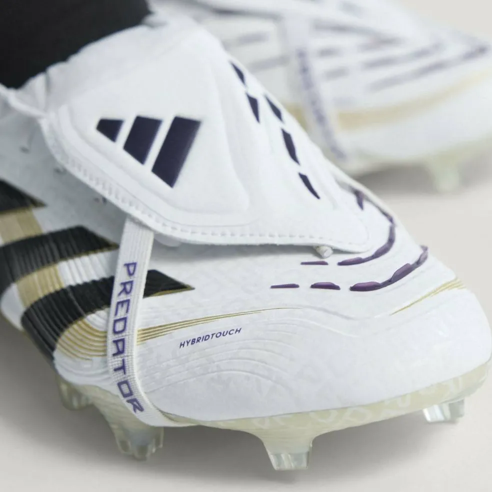 Predator Elite Fold-Over Tongue Firm Ground Football Boots