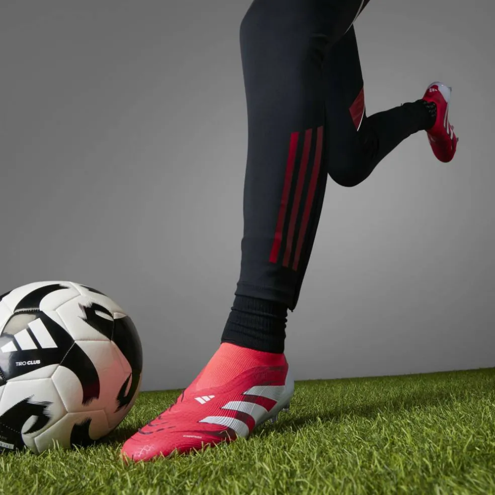 Predator Elite Laceless Firm Ground Football Boots