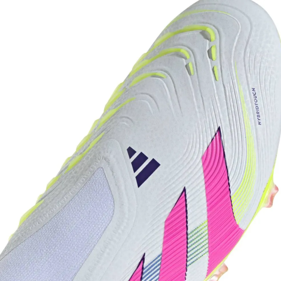 Predator Elite Laceless Firm Ground Football Boots