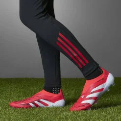 Predator Elite Laceless Firm Ground Football Boots