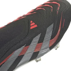 Predator Elite Laceless Firm Ground Football Boots