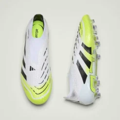 Predator Elite Laceless Firm Ground Football Boots