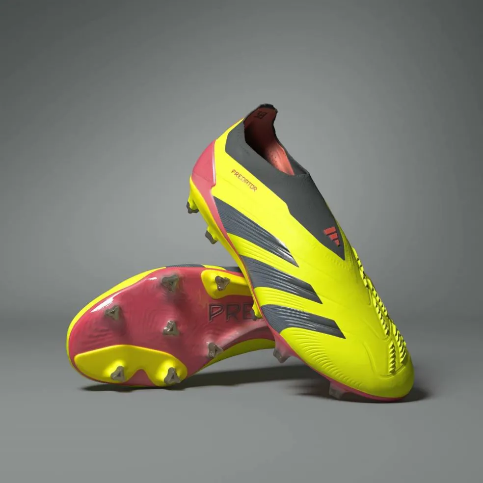 Predator 24 Elite Laceless Firm Ground Football Boots