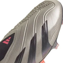 Predator 24 Elite Laceless Firm Ground Football Boots
