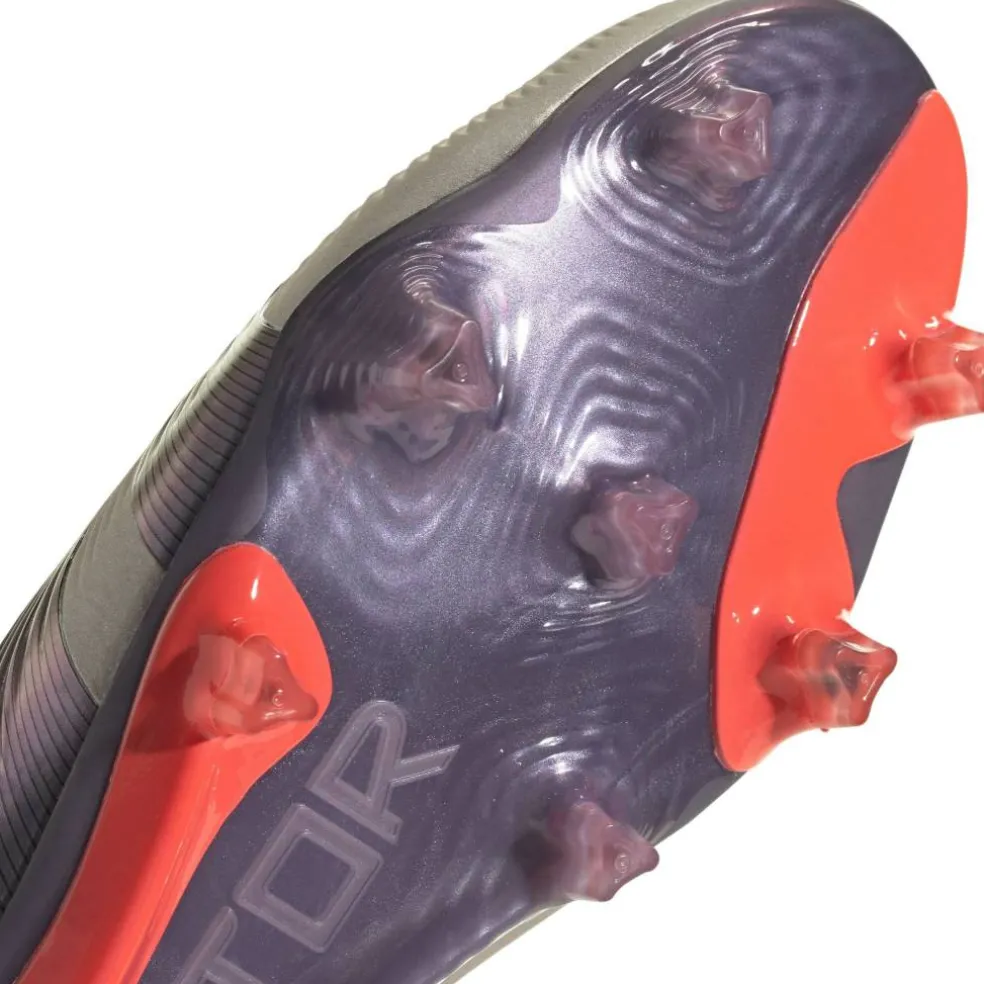 Predator 24 Elite Laceless Firm Ground Football Boots