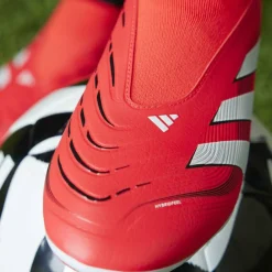Predator League Laceless Firm Ground Football Boots