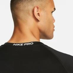 Pro Men's Tight Fit Short-Sleeve Top