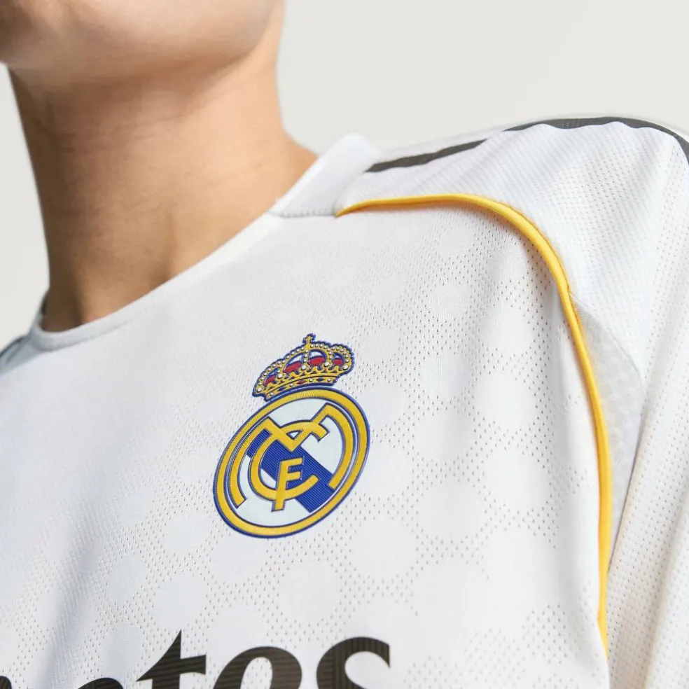 Real Madrid Authentic Home Shirt 2025 2026 Adults