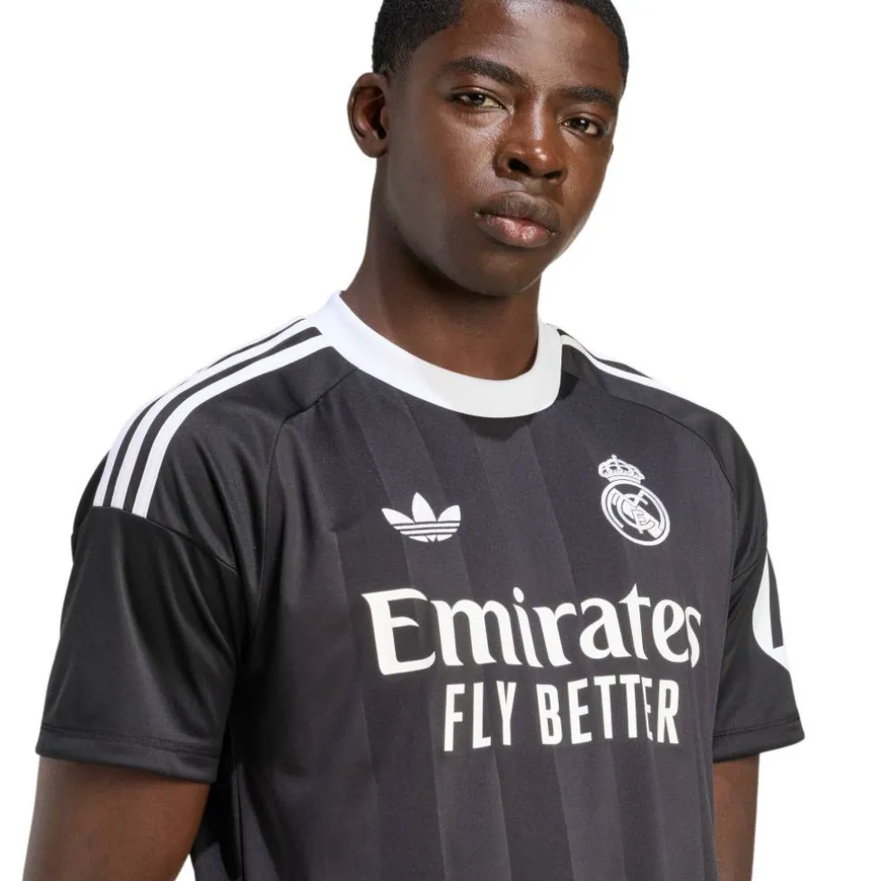 Real Madrid Third Goalkeeper Shirt 2025 2026 Adults
