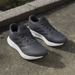 Run Falcon 5 Trainers Mens
