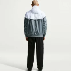 Sportswear Windrunner Men's Hooded Jacket
