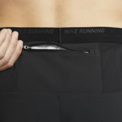 Stride 7In Short