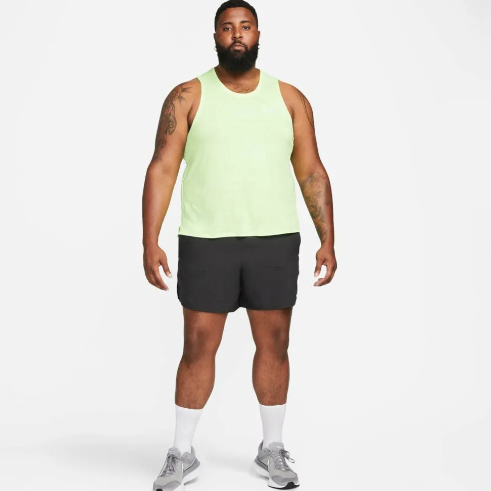 Stride 7In Short