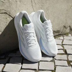 Supernova Stride 2 Mens Running Shoes
